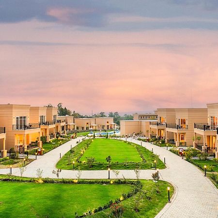 Club Mahindra Patkote Hotell Nainital Exteriör bild