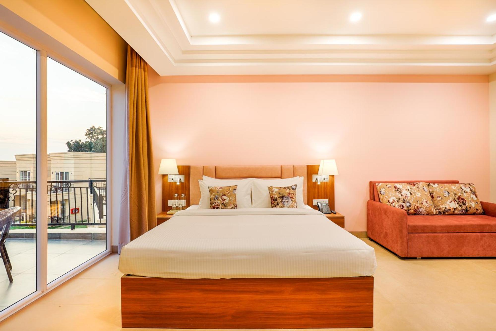 Club Mahindra Patkote Hotell Nainital Exteriör bild