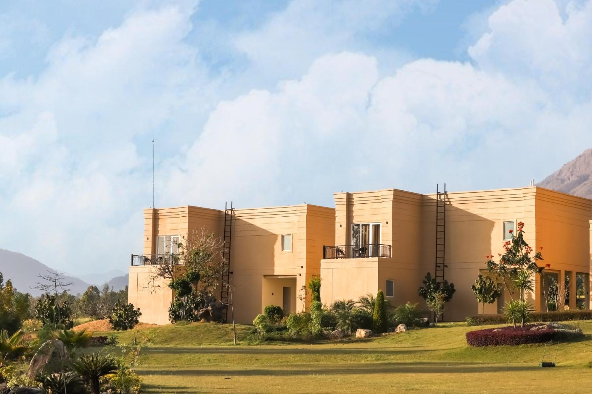 Club Mahindra Patkote Hotell Nainital Exteriör bild